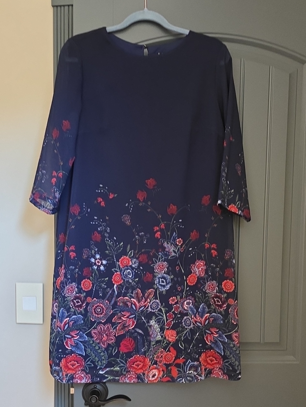 INCITY Dark Navy Lightweight Shift Dress With A Floral Print